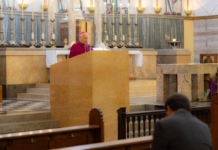 Predavanje mons. Cordileonea: “Križ, Misa i obnova kršćanske civilizacije putem via pulchritudinis”